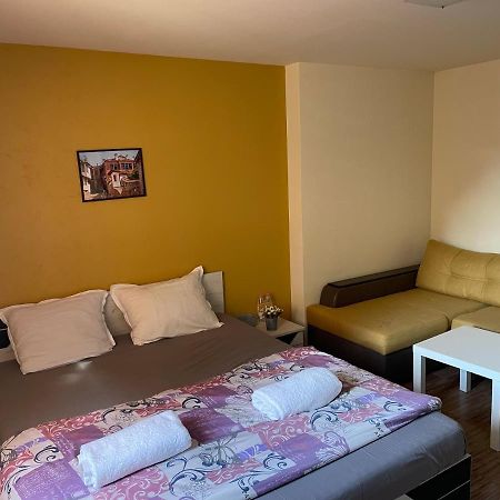 Manana House Hotell Plovdiv Eksteriør bilde